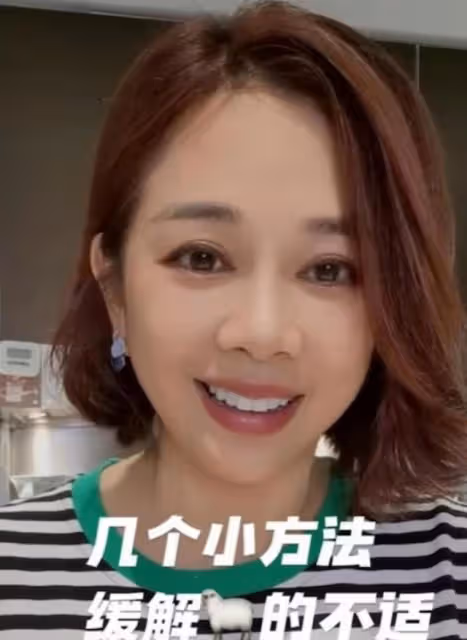 判若兩人!香港知名女星近照被指面目全非,嫁小9歲老公愛得甜蜜