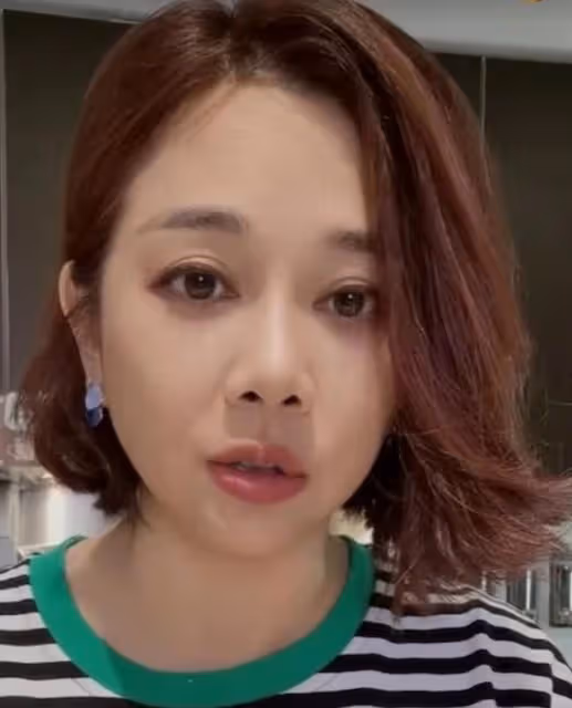判若兩人!香港知名女星近照被指面目全非,嫁小9歲老公愛得甜蜜