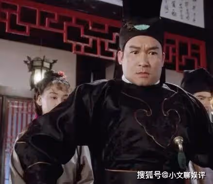 周氏喜劇配角之梁家仁:巔峰時星爺為其做配,過氣後星爺帶他翻紅