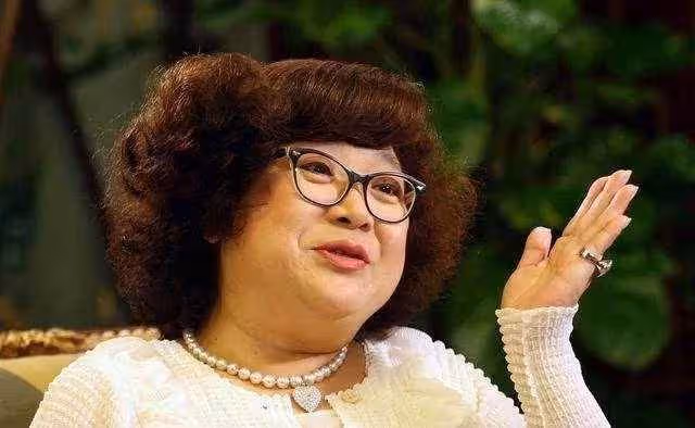 無沈殿霞,就無鄭少秋,秋官在台灣被拖欠片酬,肥肥請竹聯幫出面