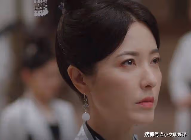 《浮圖緣》皇后得知肖鐸是假太監,為得到他利用手中權力整治步音樓