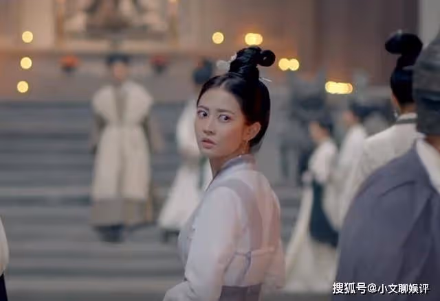《浮圖緣》皇后得知肖鐸是假太監,為得到他利用手中權力整治步音樓