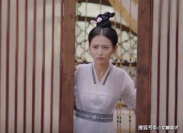 《浮圖緣》皇后得知肖鐸是假太監，為得到他利用手中權力整治步音樓