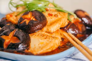 香菇燜豆腐（比肉還好吃）