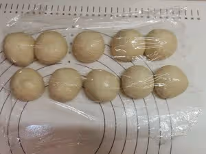 正宗港版雞尾包（中種法）