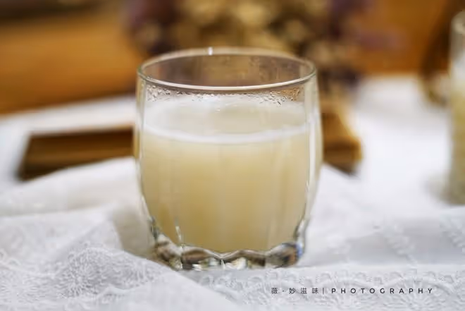 清熱解毒的熱飲～冰糖雪梨馬蹄爽