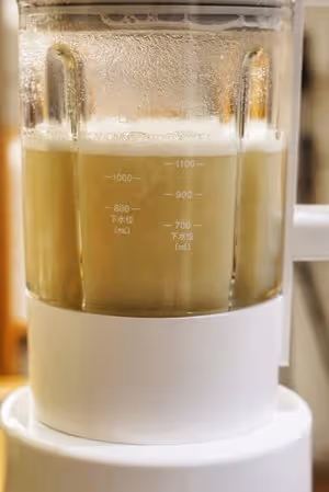 清熱解毒的熱飲～冰糖雪梨馬蹄爽