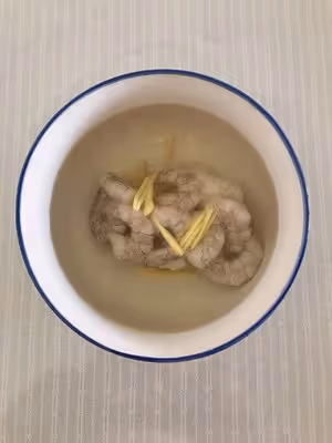 西芹炒蝦仁(簡單、鮮嫩)