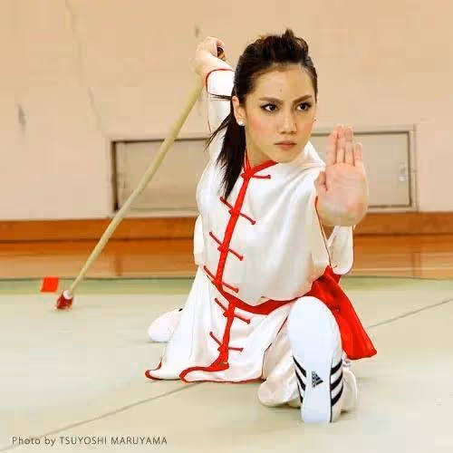 黑桃Q山本千尋是世界武術冠軍!3歲習武,26歲劍術刀槍長拳全精通