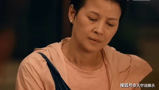 《廉政狙擊》洛母有多心機?重病做蛋糕,差點騙回後半生的榮華富貴
