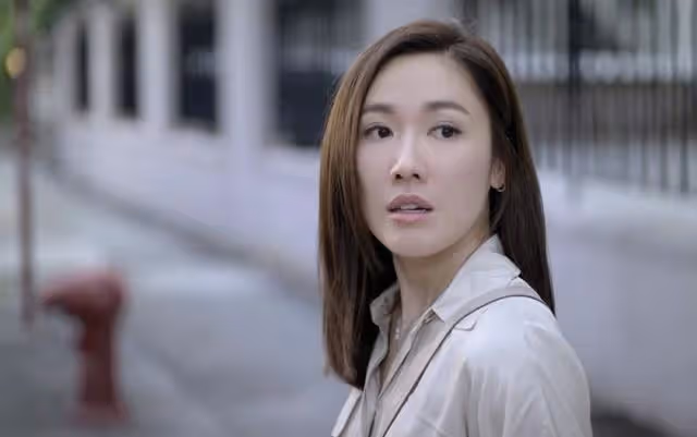 TVB視帝大熱被曝戴水晶轉運！本人否認，稱靈驗的話早買了六合彩