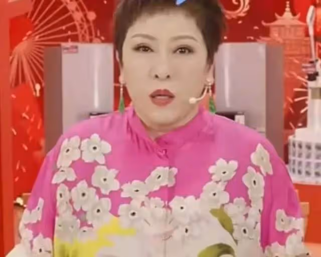 親自試吃產品，發視頻自我檢討，為何網友們還是覺得向太不真誠