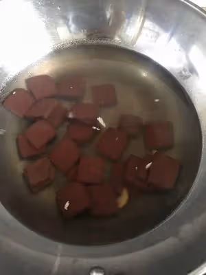 營養補血的豬血炒白菜