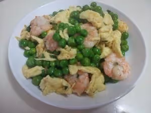 豌豆蝦仁炒雞蛋