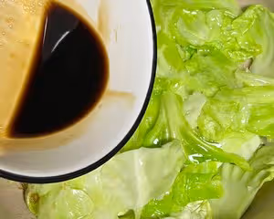 香辣手撕包菜｜5分鐘搞定！