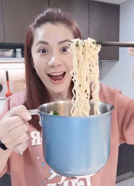 靠自己撐起家!柯以柔花4年半離婚「坦言如釋重負」 翻身成女強人「賺進兩間房」年獲千萬營收