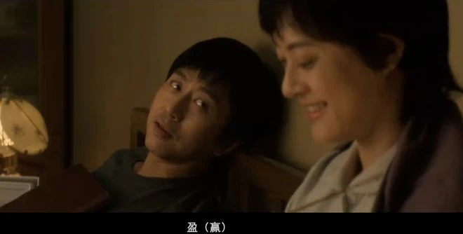 鄧超夫婦片場花絮曝光,鄧超逗孫儷開懷大笑,互相依偎合影互動甜