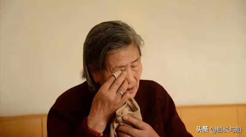 大媽把房子借妹妹養老,想收回卻被提3個要求,大媽:我不欠你的