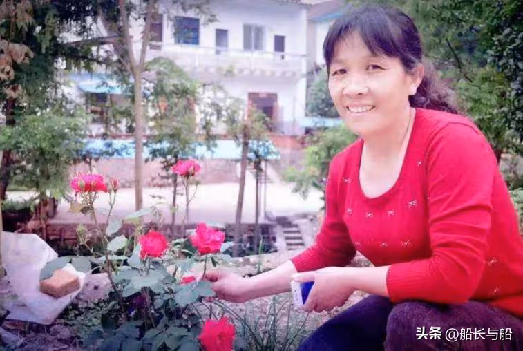 大媽把房子借妹妹養老,想收回卻被提3個要求,大媽:我不欠你的