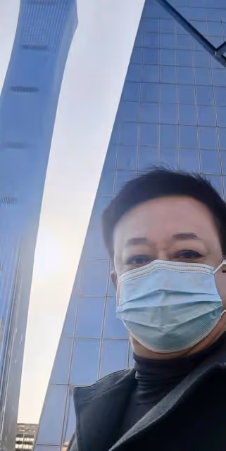 弦子疑遠遁美國,朱軍被證清白回央視,被耽誤的黃金4年誰來還