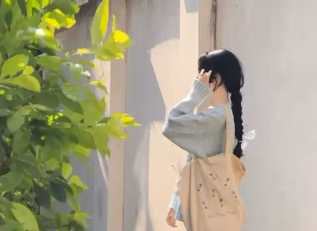 婚禮前我媽生病,婆家人怕我把彩禮給她治病,就說彩禮給我打白條