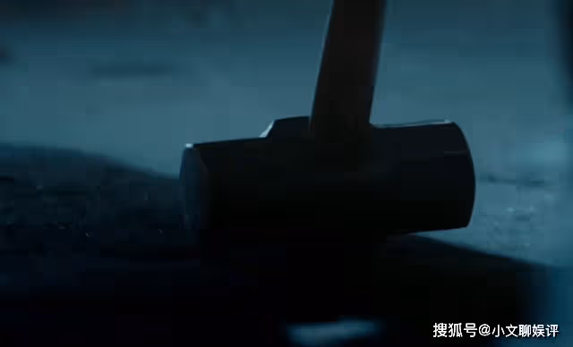 《廉政狙擊》用卓廷光一條腿,來還方家晴救命之恩,屠敏的狠好颯