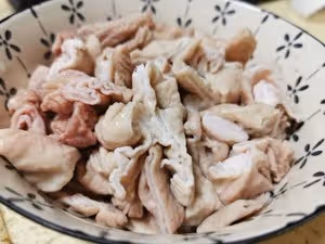 酸辣肥腸粉