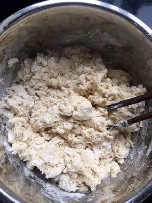 椰蓉夾心小麵包（手工揉膜）