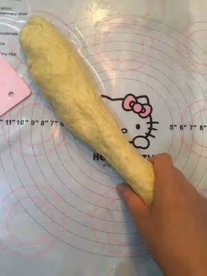 椰蓉夾心小麵包（手工揉膜）