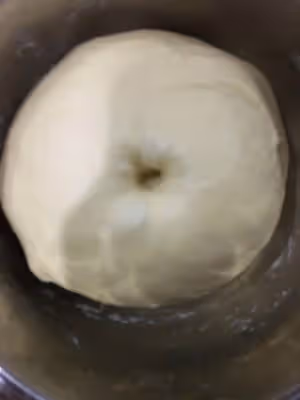 椰蓉夾心小麵包（手工揉膜）