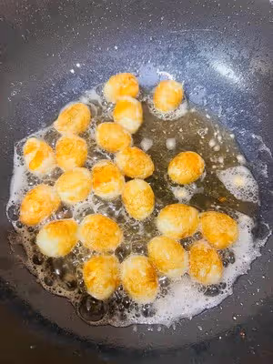 入口即化肥而不膩吃上一百次都還想吃的神仙滷肉飯！！！（台式）