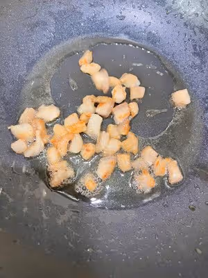 入口即化肥而不膩吃上一百次都還想吃的神仙滷肉飯！！！（台式）