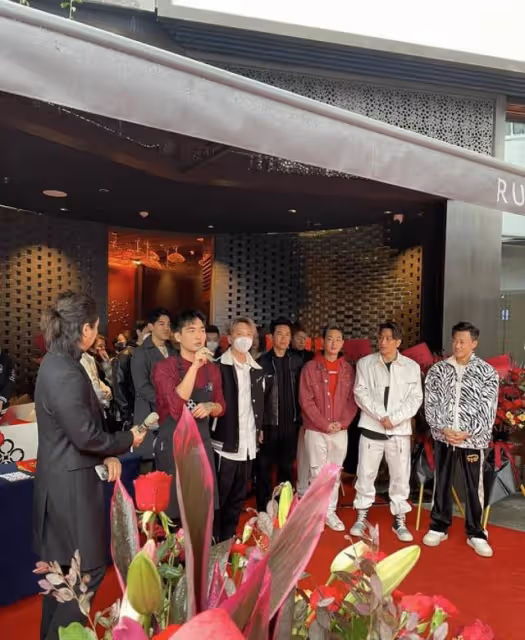 林峯妻子曝已定居上海！正著手為女兒選幼兒園，學費一年高達20萬