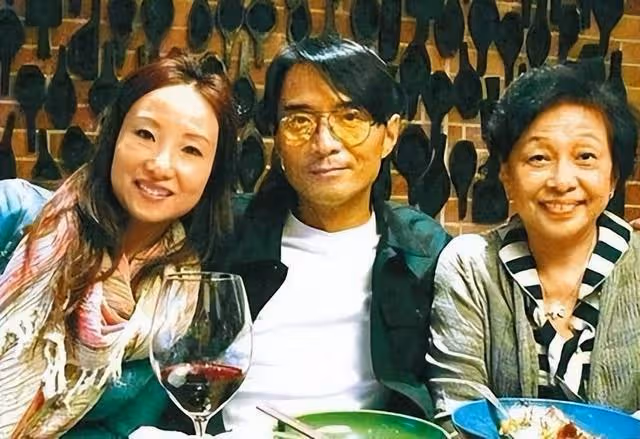 過往經歷起起跌跌！知名港星憶在健身房工作遭潑屎：服務業好難做