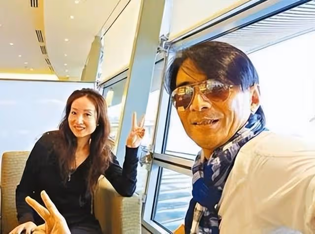 過往經歷起起跌跌！知名港星憶在健身房工作遭潑屎：服務業好難做