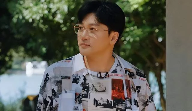 蘇有朋跨年晚會聚餐請客,卻唯獨不請楊冪和楊紫,理由笑翻全場