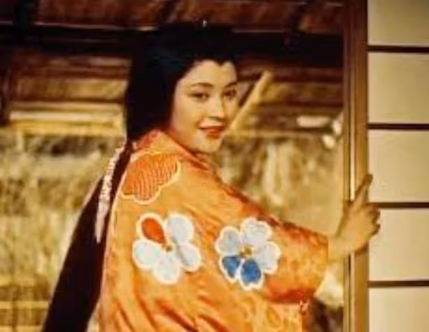 昭和時代的女神級別美女，美到無法超越，不輸新垣結衣、石原里美
