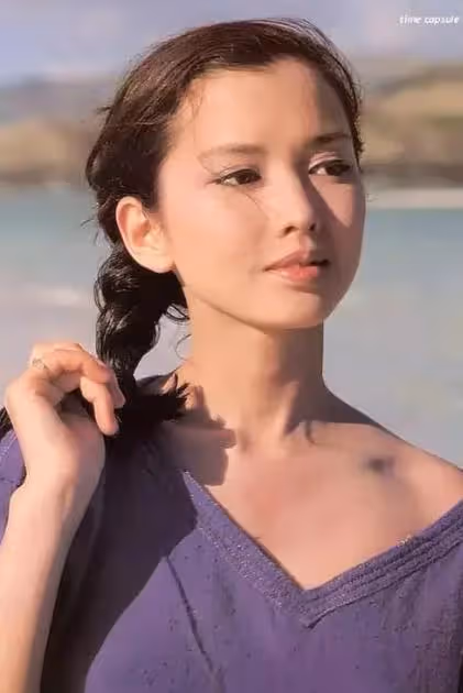 昭和時代的女神級別美女，美到無法超越，不輸新垣結衣、石原里美