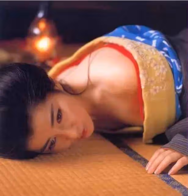 昭和時代的女神級別美女，美到無法超越，不輸新垣結衣、石原里美