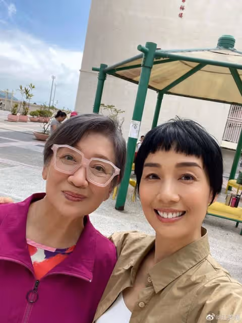 TVB小花疑遭高層打壓！逞一時口舌之快無緣爭視後，被指可惜