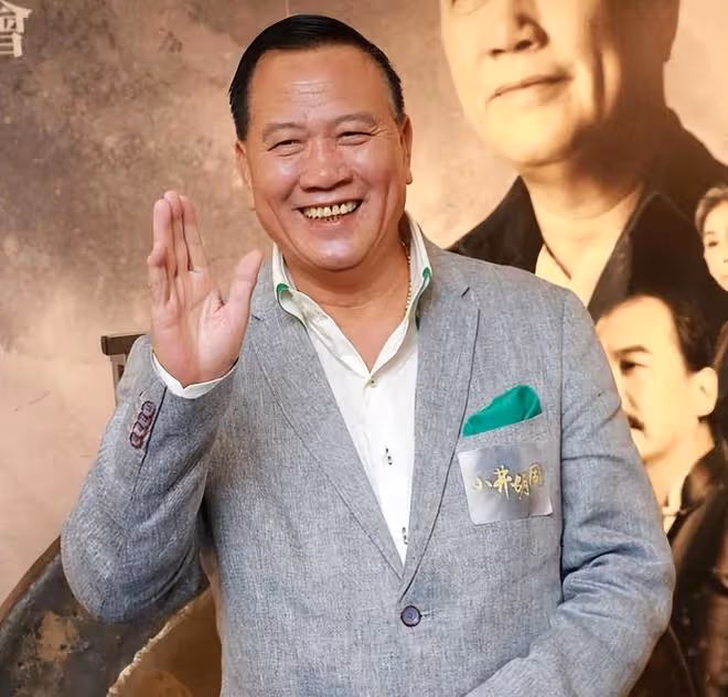 萬梓良現狀不樂觀：演出半小時氣喘吁吁，身形消瘦險些摔倒