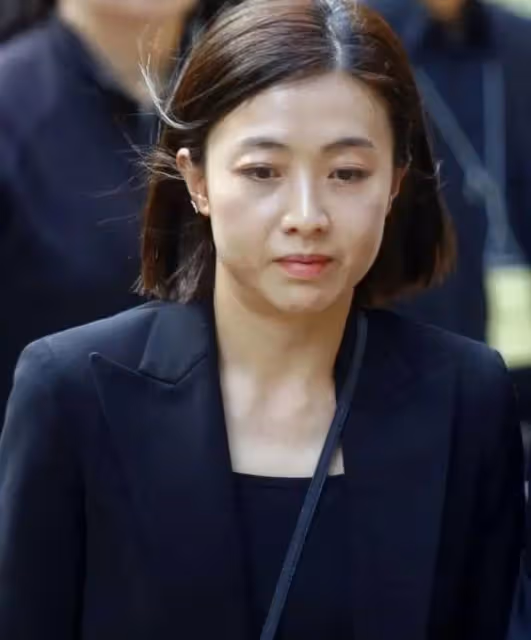 劉鑾雄呂麗君同框被拍，一紙聲明給甘比安全感，風流大劉變痴情了
