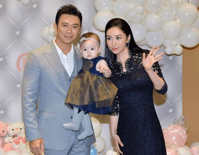 樊少皇發文暗示婚變 ！女方賈曉晨比他小10歲，結婚剛滿7年