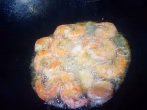 蒜苗炒紅蝦