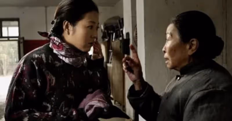 兒媳瞞著婆婆燉排骨，吃剩後藏起來，次日婆婆來串門，兒媳傻了眼