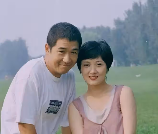 Z姓老藝術家被曝出軌！為小三鬧離婚和小四有私生女，張國立躺槍