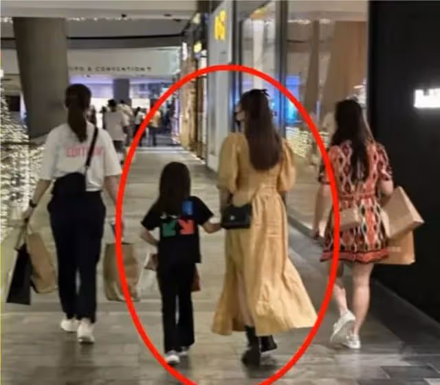 24小時內：貴圈兩人病逝兩對夫妻曬全家福，一對疑離婚，悲喜不同