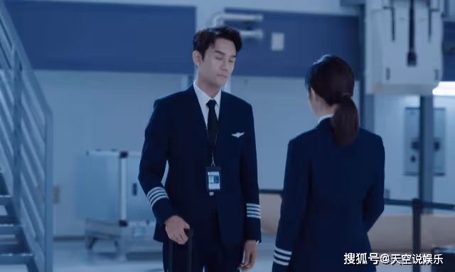 《向風而行》堂而皇之搬進女生宿舍,宋宋被分手,其實一點都不冤枉