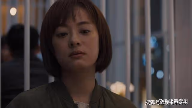《理想之城》看趙顯坤對紅玫三句評價,才懂他對蘇筱無賞識只有利用