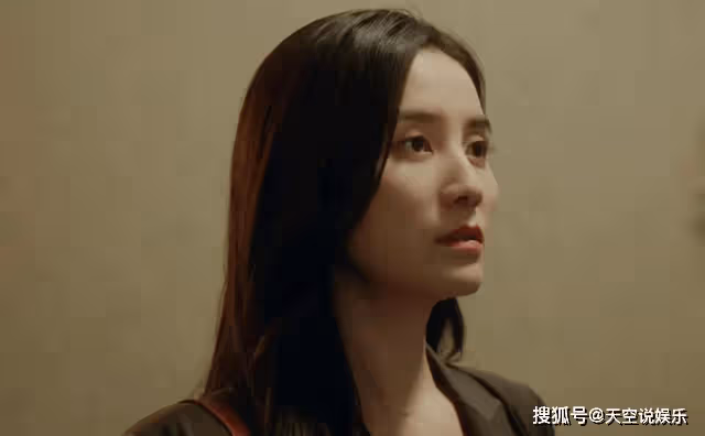 《縱有疾風起》宋佳分手後發現自己懷孕,跪求靳東原諒自己